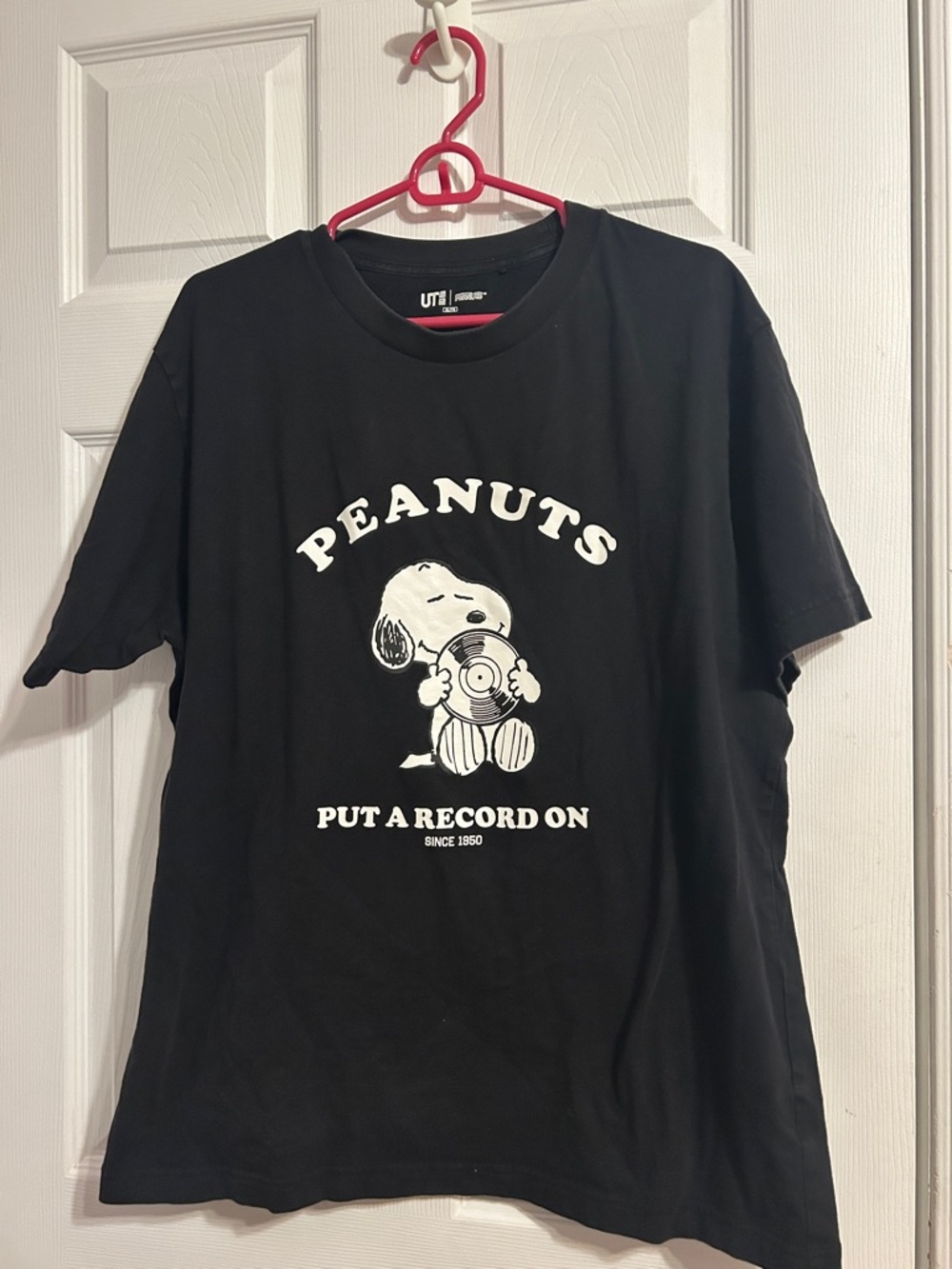 Peanuts UT Uniqlo Graphic Tee